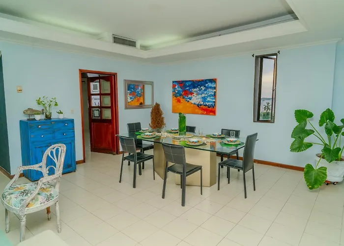 Habitacion Para 3 A Una Cuadra De La Playa Y Bahia
