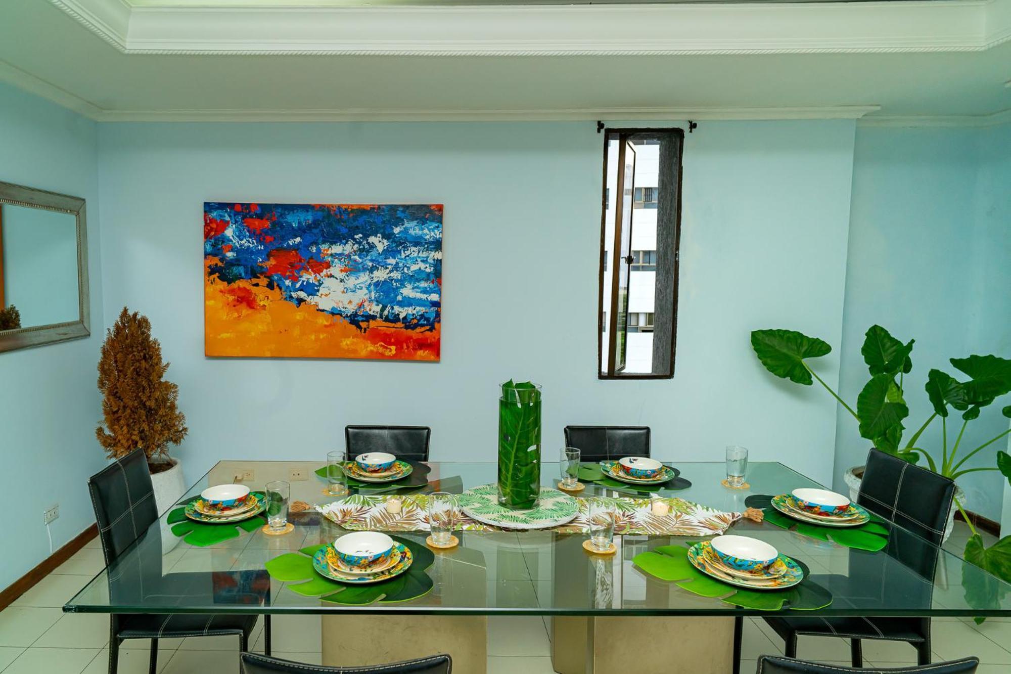3 A Cuadra De La Playa Y Bahia Homestay Cartagena